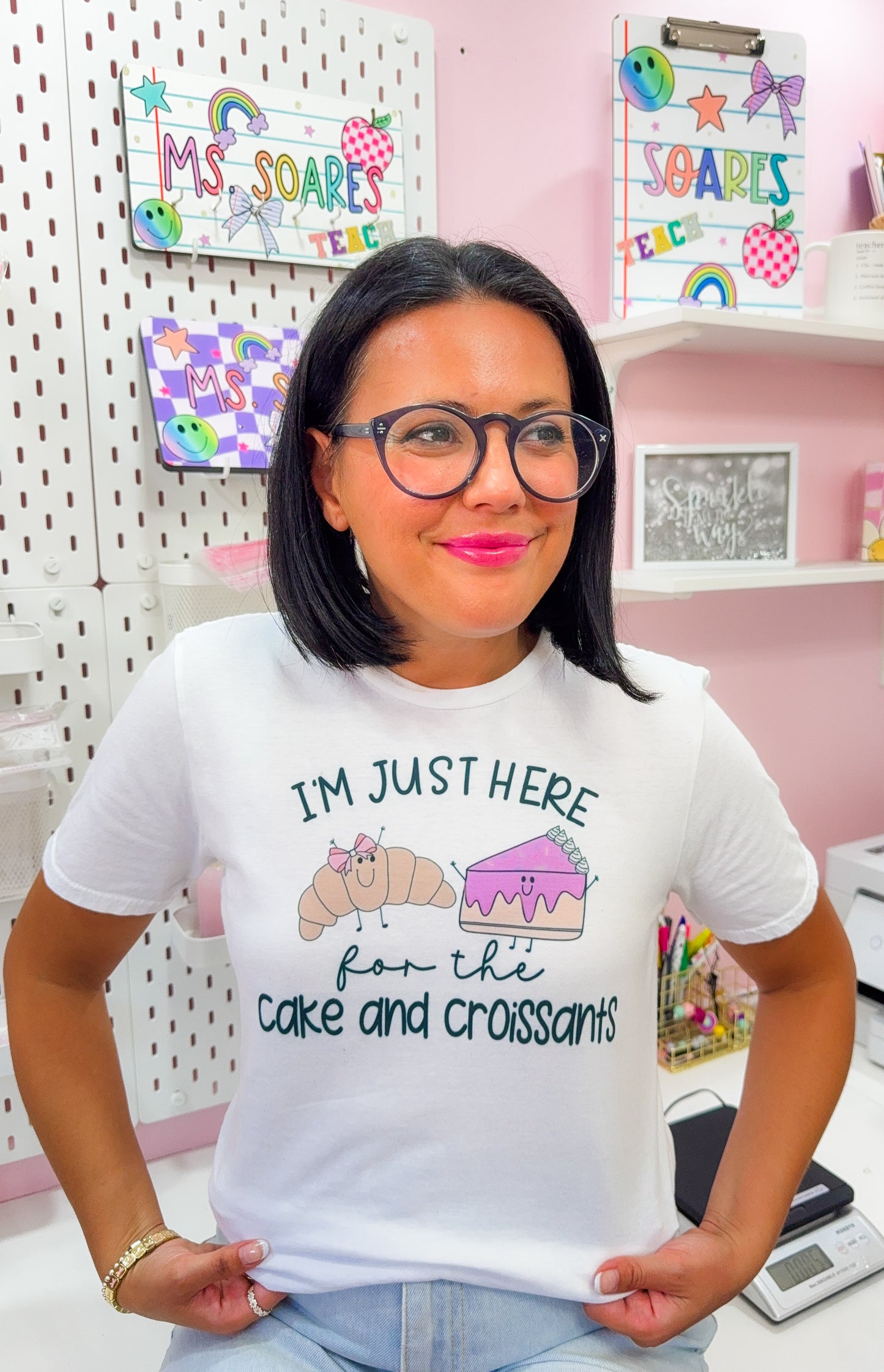 I’m just here for the cake and croissants tee